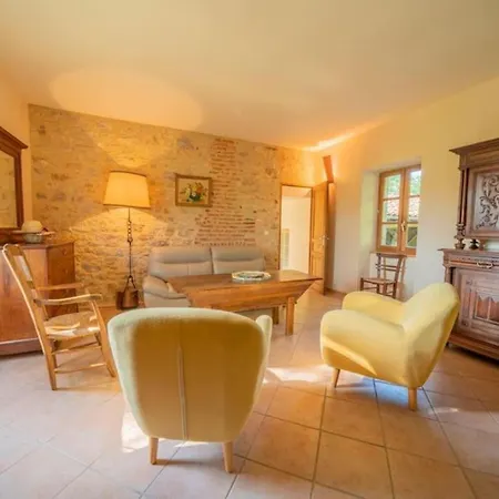 L Oustal De La Riviere - 4km De Saint Cirq Lapopie 度假居